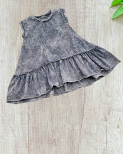 Load image into Gallery viewer, Black and Blue dress washed denim colors