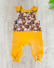 Load image into Gallery viewer, Yellow animals