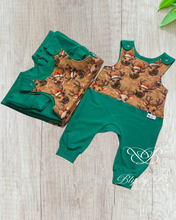 Load image into Gallery viewer, Green deer